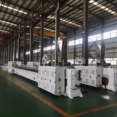 주문 고 용량 PVC/UPVC/WPC 창문 및 문 프레임 프로필 공장 생산 라인 online manufacture