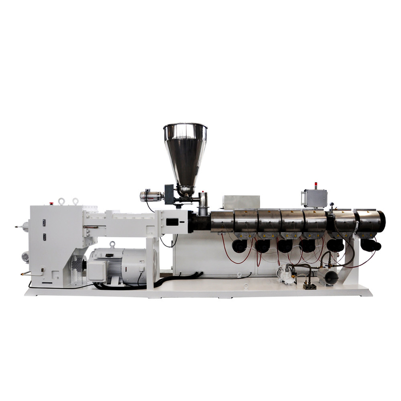 높은 출력 1600-1800kg/h HYPS165/28 수직 절감기 및 유로 기술과 함께 병렬 쌍 쌍 나사 extruder