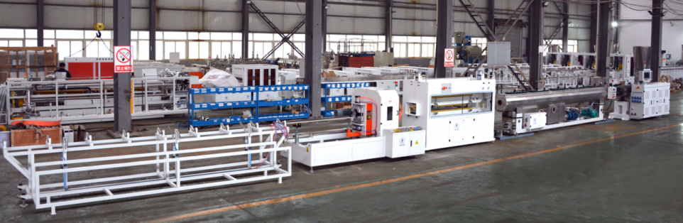 높은 효율성 40-250mm PVC 수류 하수 파이프 라인 HYPS90/28 병렬 쌍 나사 추출기 모터 55kw 출력 500kg/h