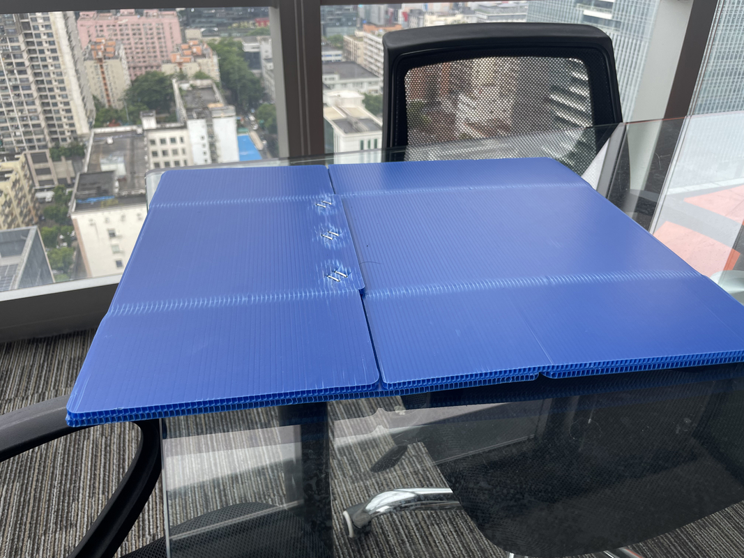 1400 / 1800mm PP 홀로 그리드 보드 기계 PP 플라스틱 처리 홀로 보드 추출 라인