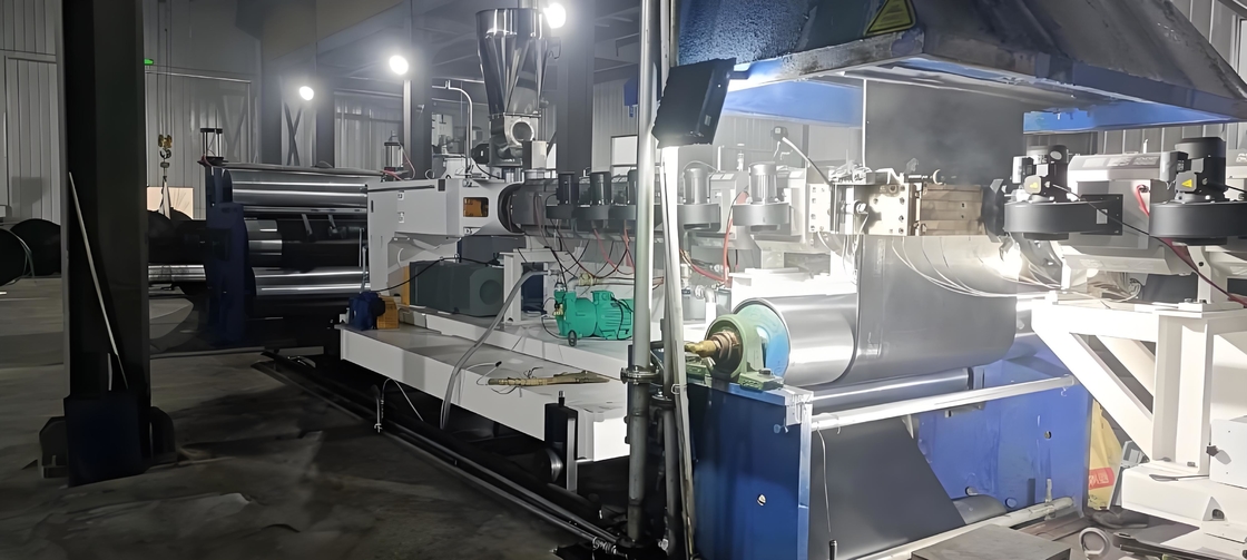 1400-2000mm PVC/PVG 석탄 광산 컨베이어 벨트 생산 라인 광산업 전압 380V